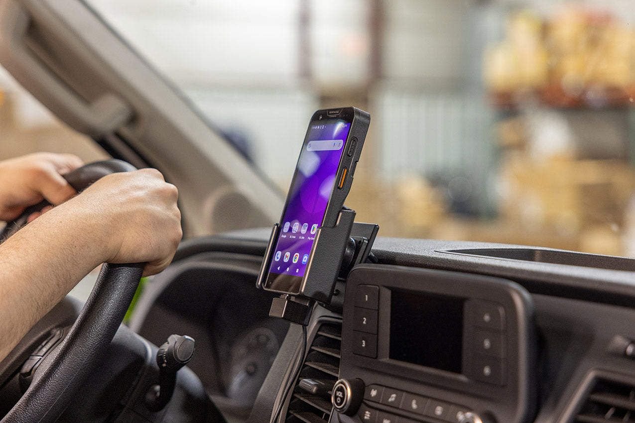 721422 - Aktív tartó USB-kábellel és szivargyújtó adapterrel