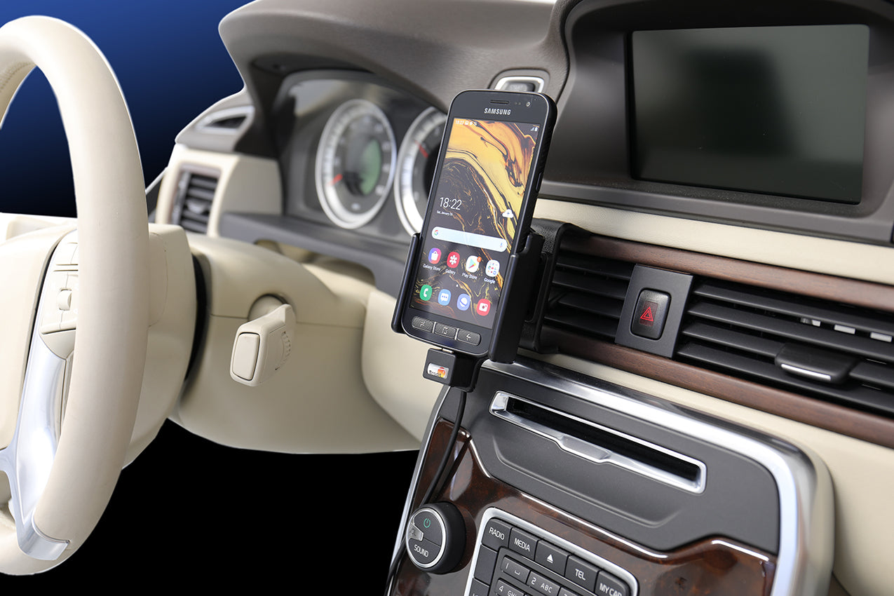 721133 - Aktív tartó USB-kábellel és szivargyújtó adapterrel