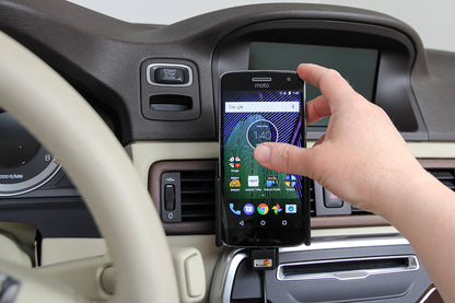 521957 - Aktív tartó USB-kábellel és szivargyújtó adapterrel