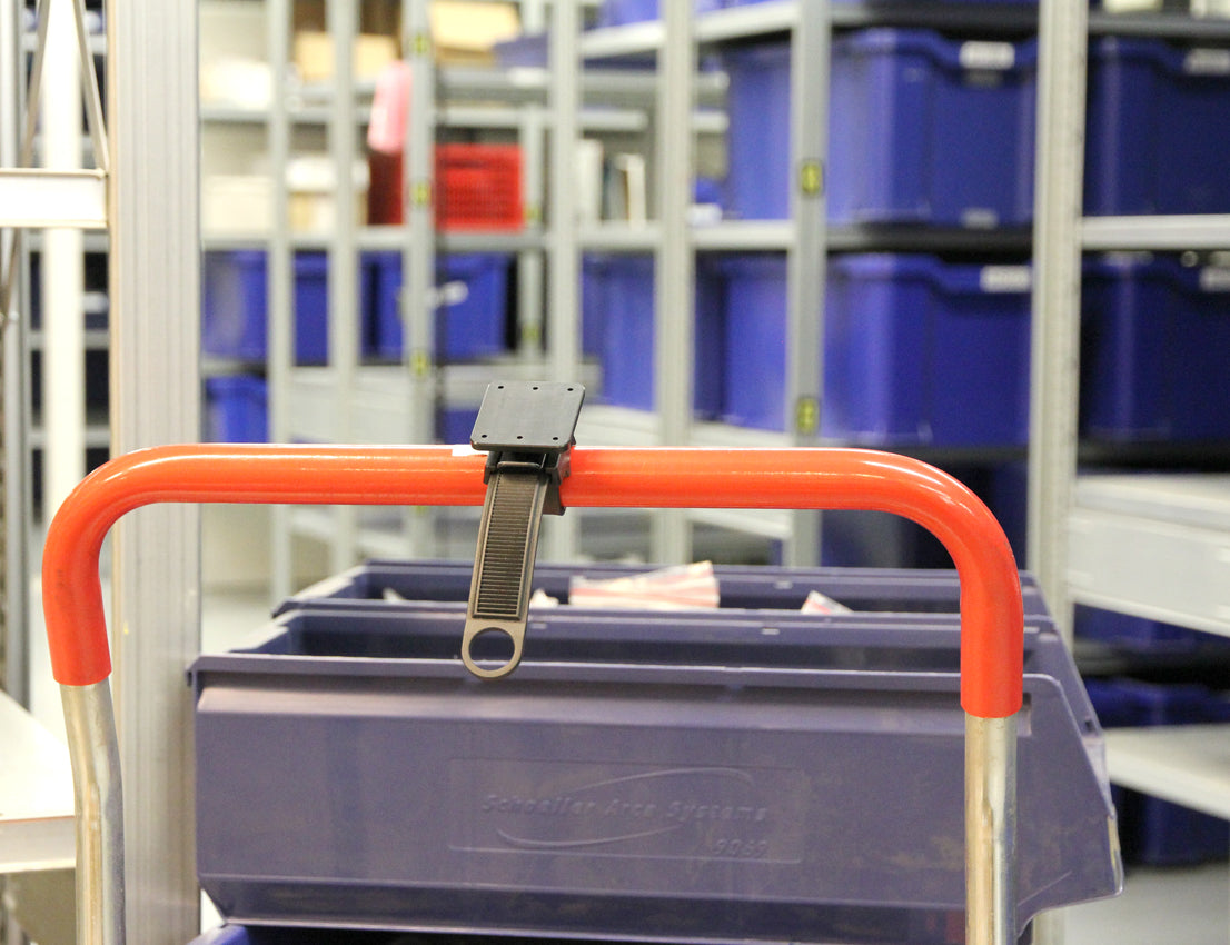 215583 - Pipe mount - Csőre szerelhető szerelőlap