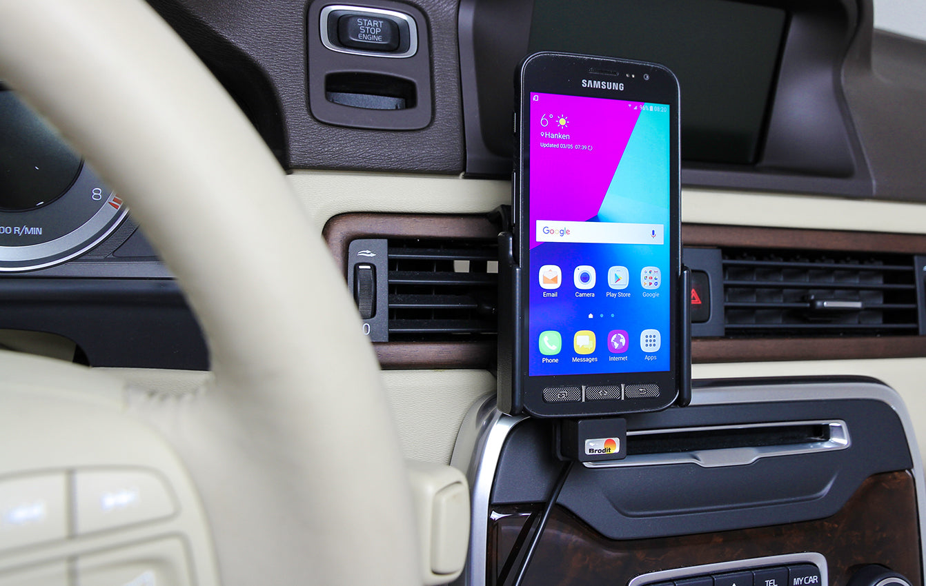 512958 - Aktív tartó szivargyújtóval