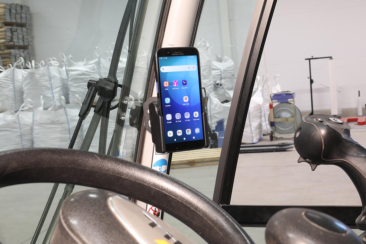 711429 - Passzív tartó csuklóval