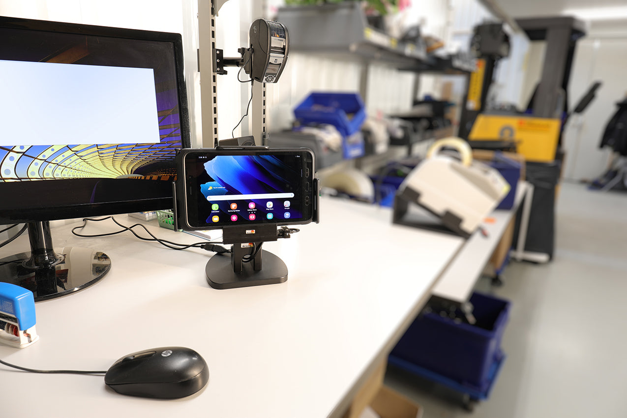 712364 - Aktív tartó szivargyújtóval