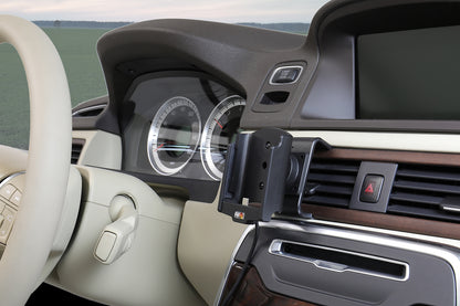 721088 - Aktív tartó USB-kábellel és szivargyújtó adapterrel