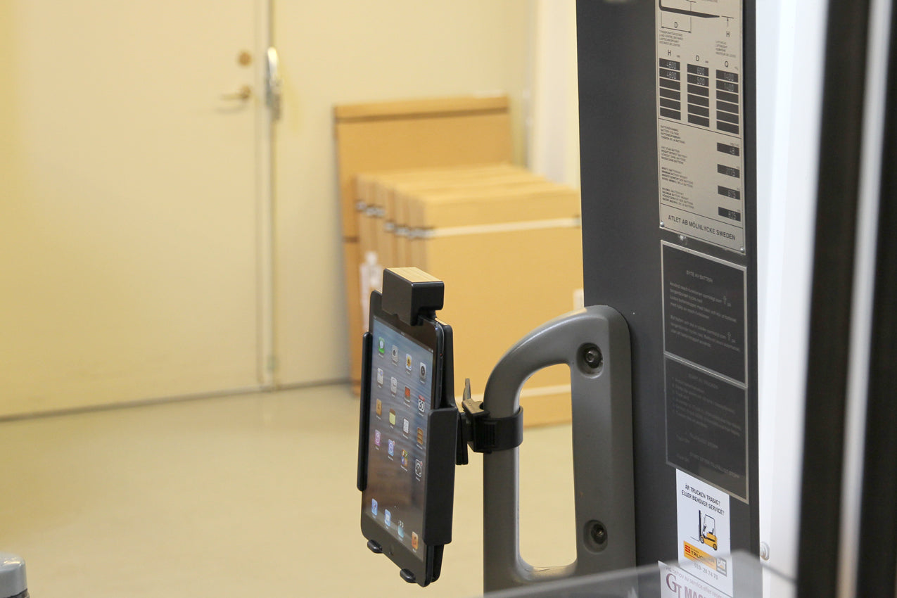 215583 - Pipe mount - Csőre szerelhető szerelőlap