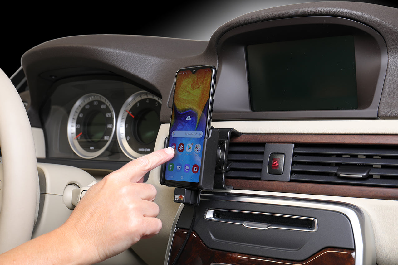 721140 - Aktív tartó USB-kábellel és szivargyújtó adapterrel