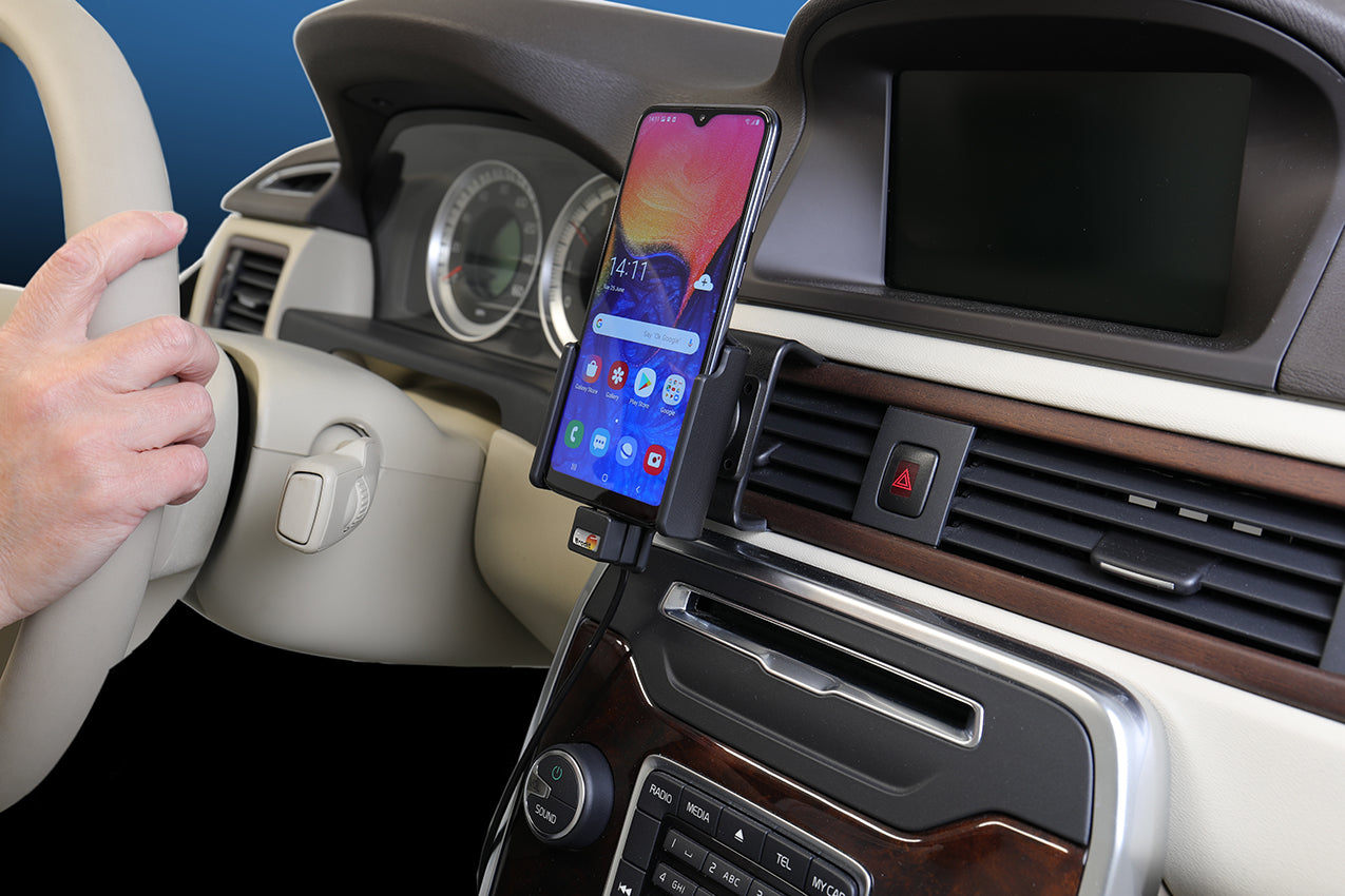 712139 - Aktív tartó szivargyújtóval