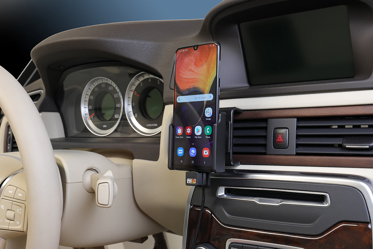 721142 - Aktív tartó USB-kábellel és szivargyújtó adapterrel