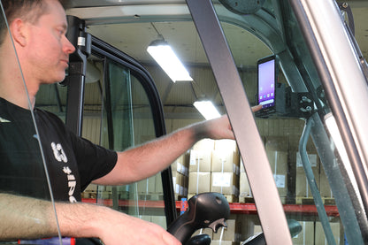 711279 - Passzív tartó csuklóval