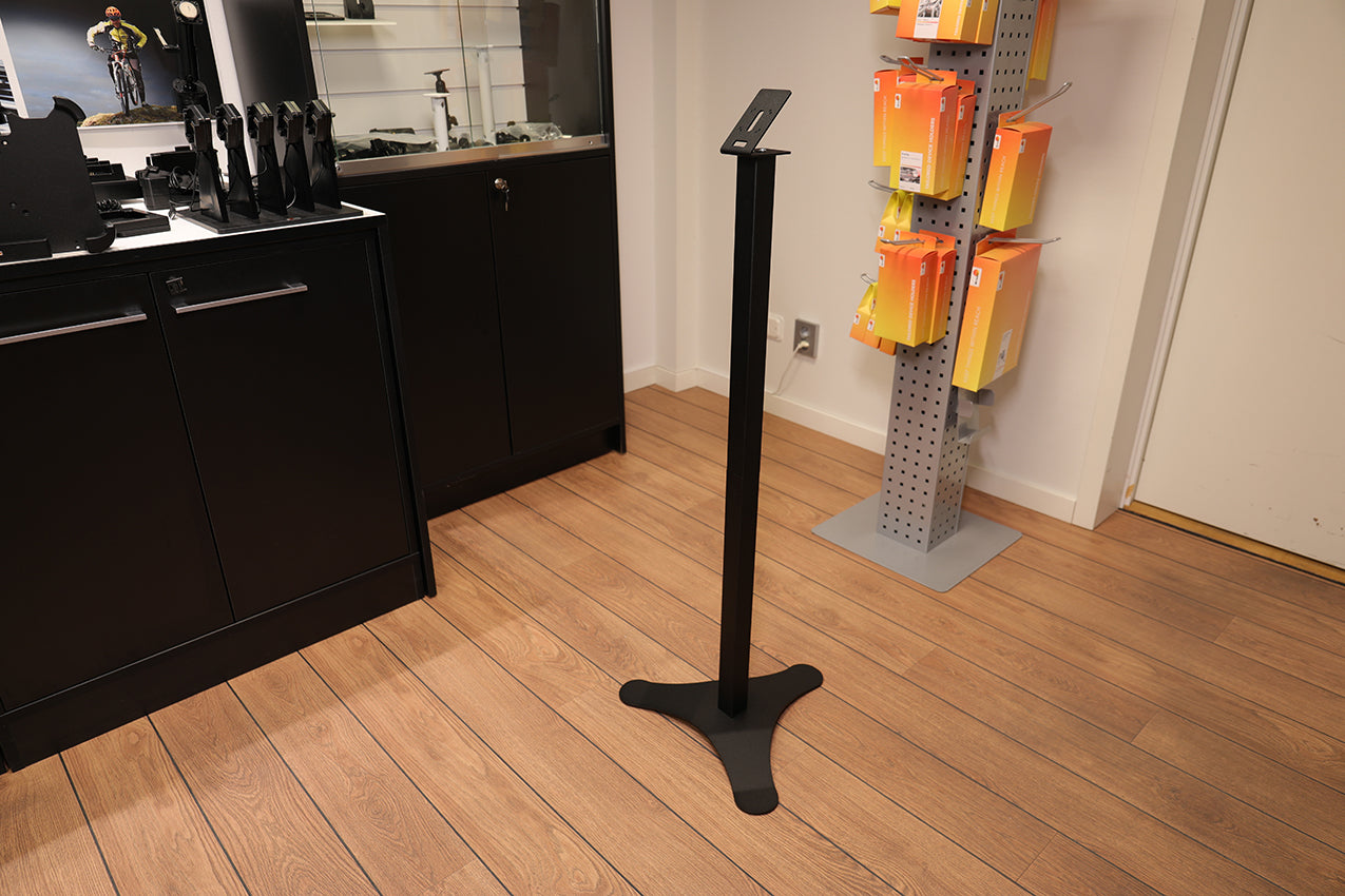 216263 - Padlóállvány